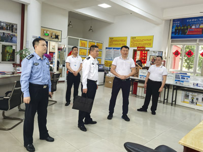 熱烈歡迎龍華區公安分局領導到我司視察指導工作